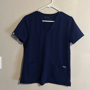 Figs Casma Three-Pocket Scrub Top